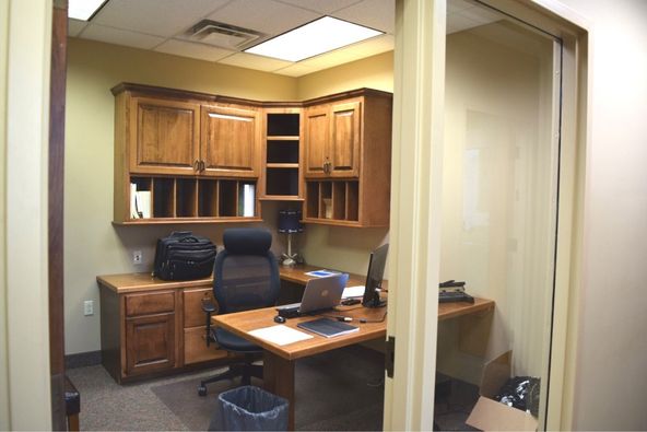 Parkside Drive Office Building: 10201 Parkside Drive, Knoxville, TN 37922